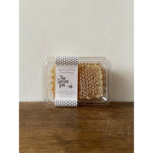Load image into Gallery viewer, Sussex Wildflower Comb Honey (227g)